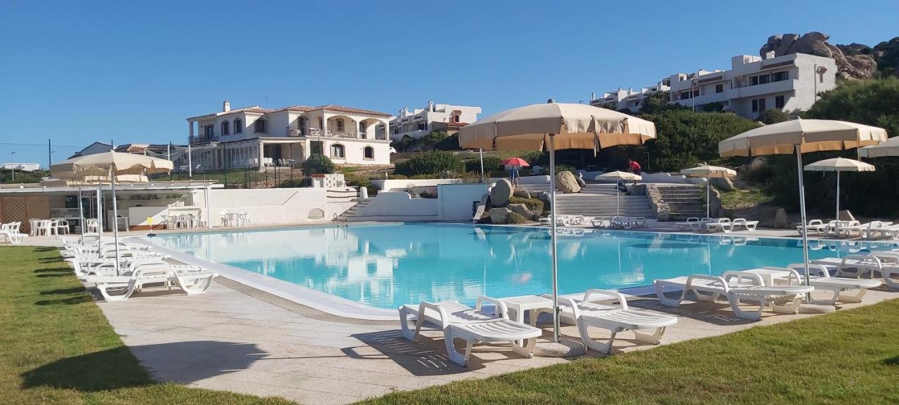 Residence Baia Santa Reparata سانتا تيريزا غالّورا المظهر الخارجي الصورة