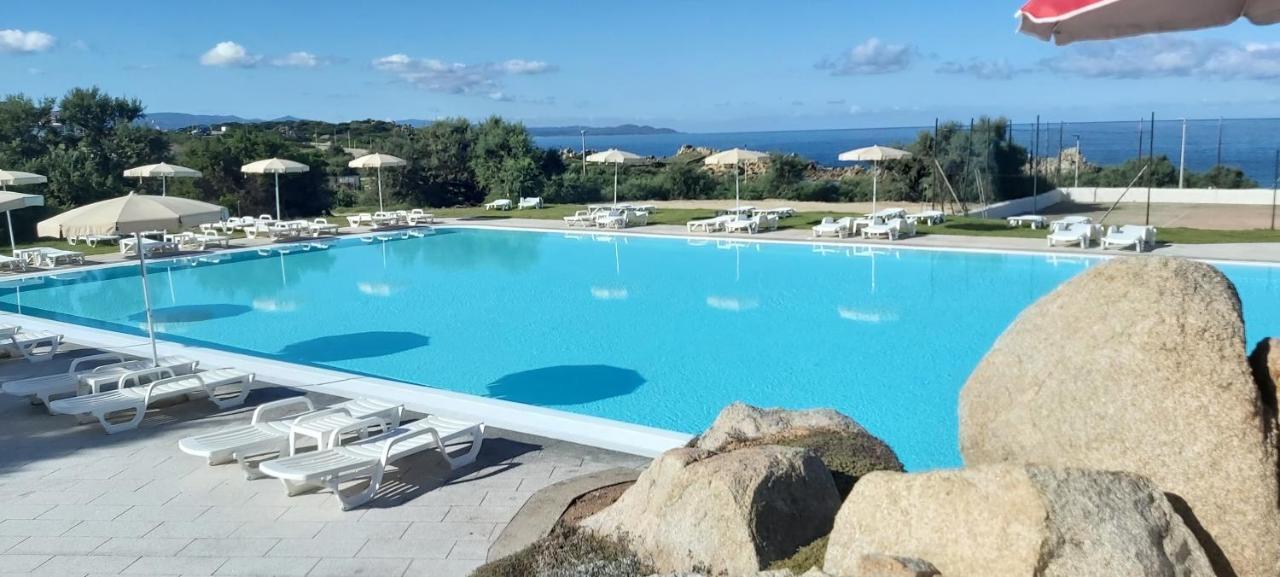 Residence Baia Santa Reparata سانتا تيريزا غالّورا المظهر الخارجي الصورة