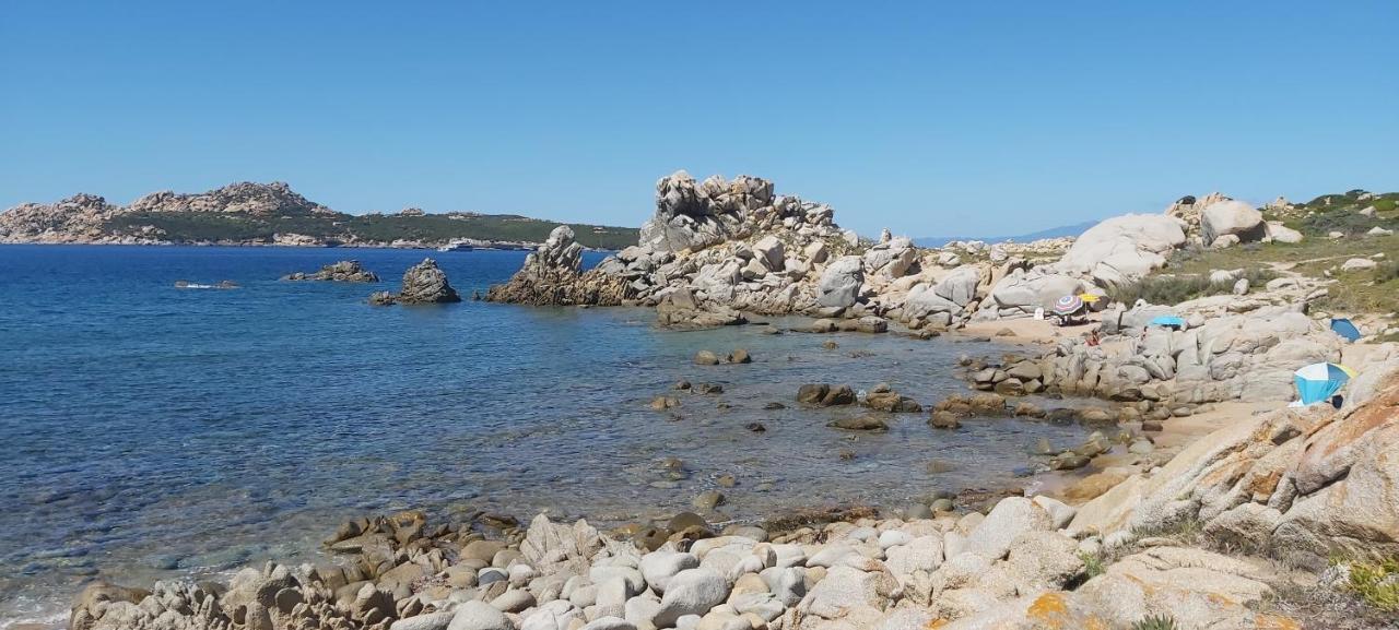 Residence Baia Santa Reparata سانتا تيريزا غالّورا المظهر الخارجي الصورة